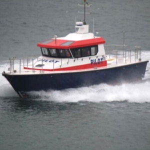 Fiberglass-&-Aluminum-pilot-patrol-boat